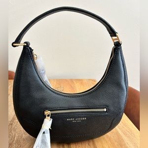 Marc Jacobs Small Leather Crescent Shoulder Bag (Black) New!
